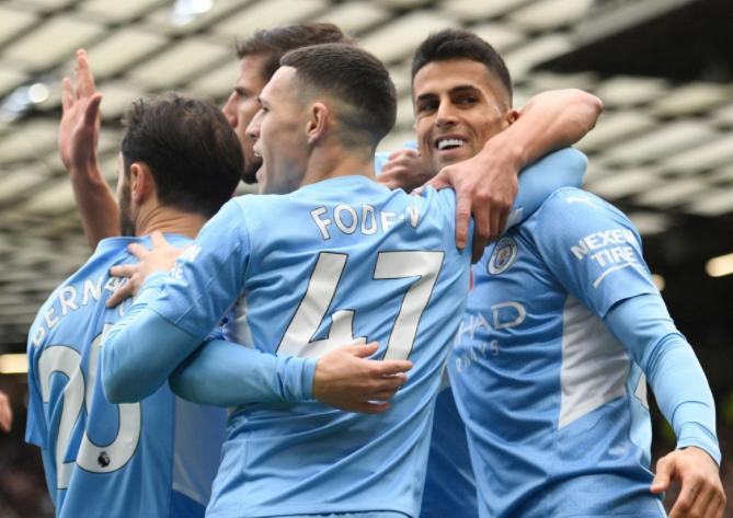 罗本与c罗两翼齐飞,拿球就单打