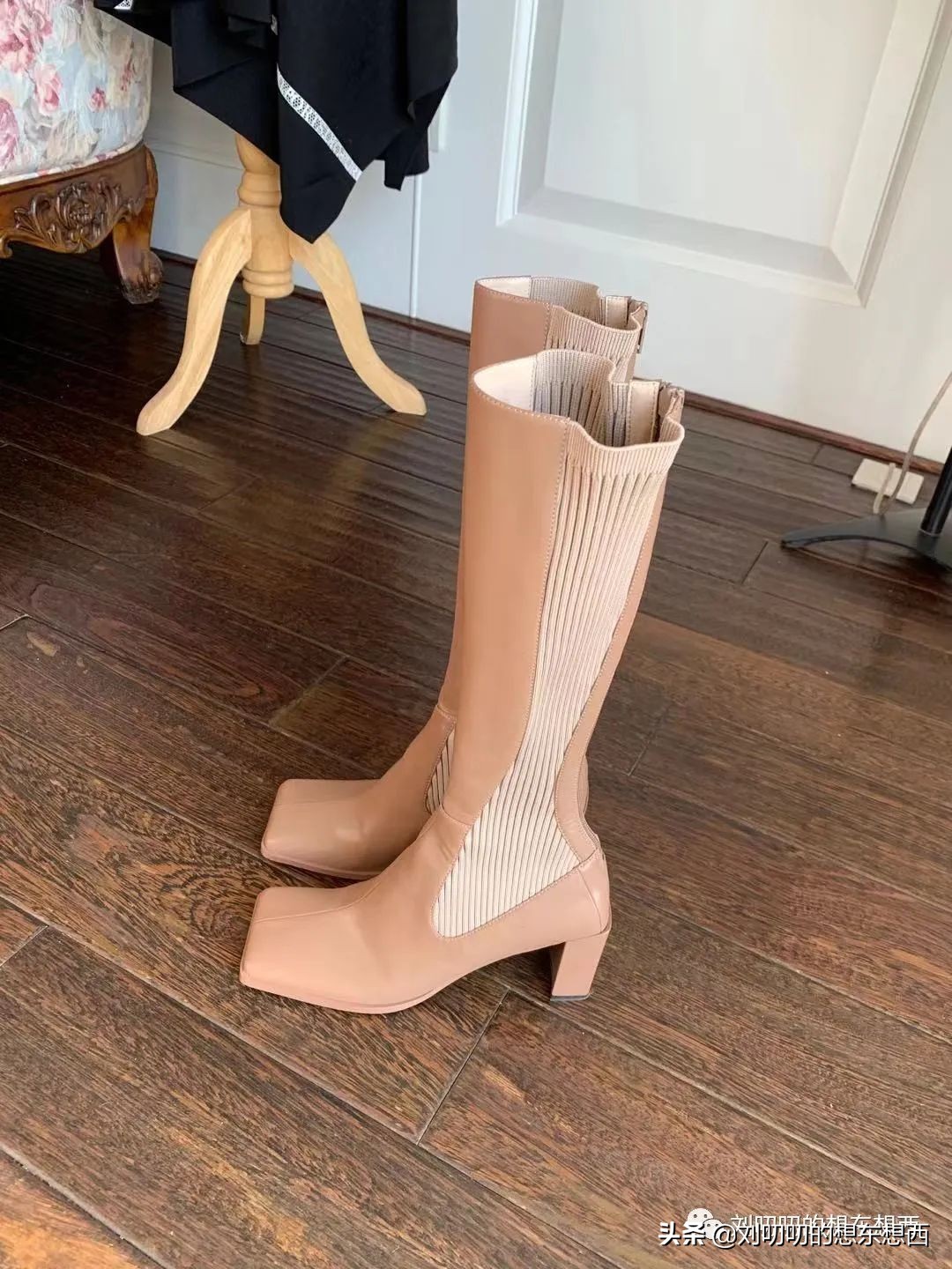 肩宽背厚120斤女生怎么穿显瘦,肩宽后背宽怎么穿显瘦