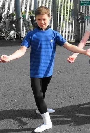 他因为跳芭蕾被霸凌自杀，男生跳芭蕾有什么错？