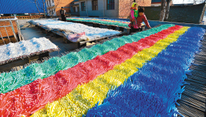 彩色粉笔怎么做,彩色粉笔简单的做法