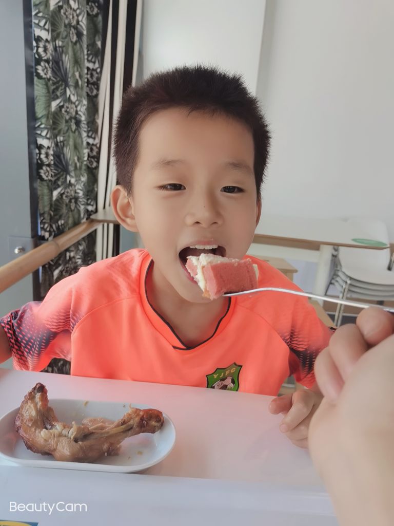 小学生要不要暑假补习,小学生暑假要不要报辅导班