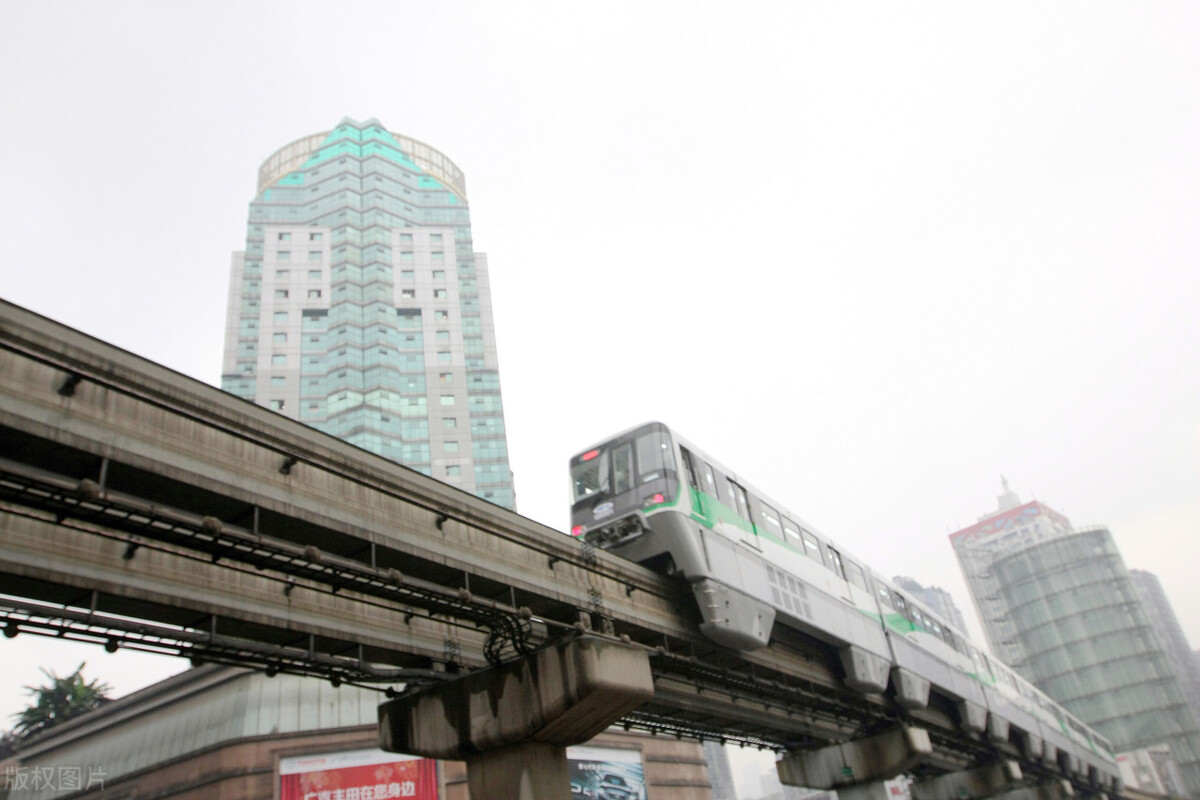 长江索道游玩重庆轨道交通2号线,重庆轨道交通2号线游玩攻略