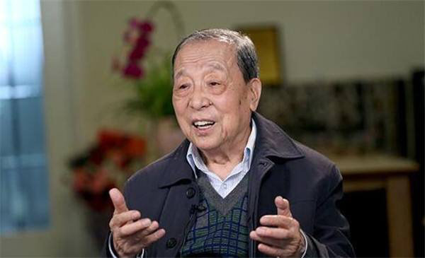 马未都的背影值得看吗,马未都背影演讲