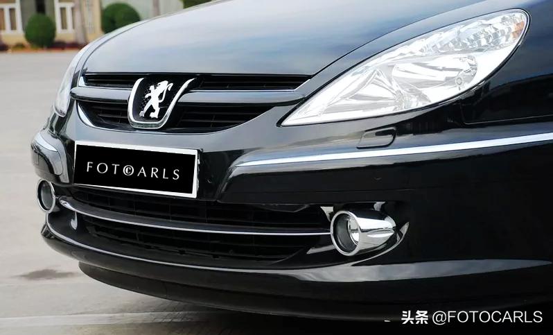 十年前的领导座驾,老款标致总统座驾