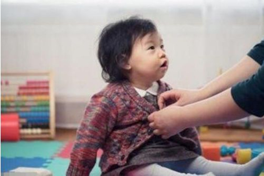 宝宝衣物尺码怎么选,婴儿长得快衣服该怎么买合适