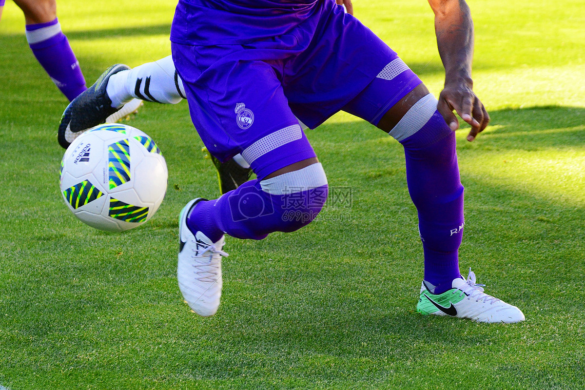 胯宽是因为腿短,腿粗胯宽腿型不直