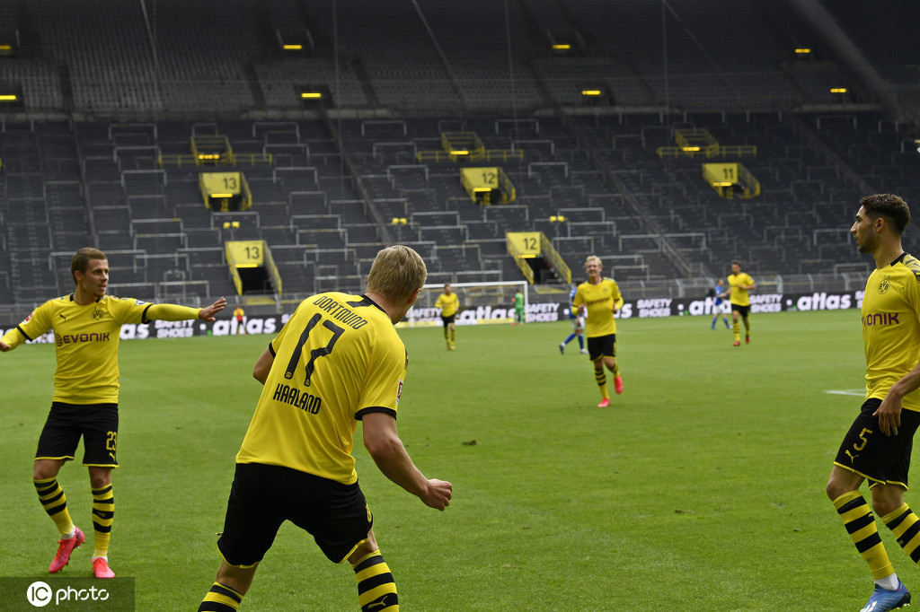 沙尔克04传球进球,沙尔克vs多特蒙德赛后分析