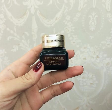 雅诗兰黛小棕瓶如何用得彻底,雅诗兰黛小棕瓶如何正确使用