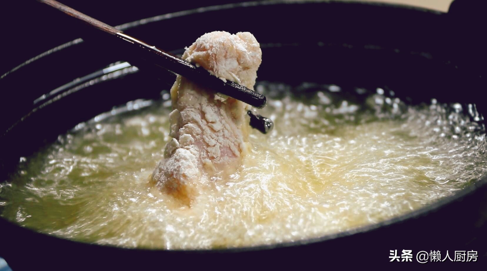 用炸鸡裹粉做脆皮炸鸡的方法,怎么做炸鸡让人吃了还想吃