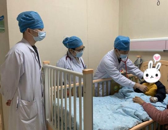 孩子误服药物家长该怎么办,小孩误服了大人的药怎么办