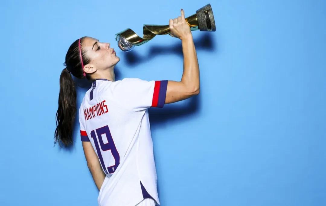 摩根，从“美国甜心”到“下一代年轻女孩杰出榜样”