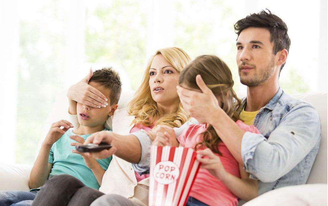 孩子看电视对话影响专注力吗,孩子爱看电视应该怎么开导