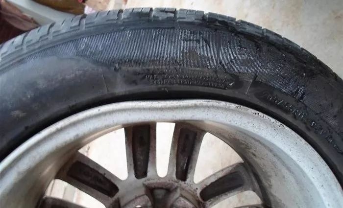 李老鼠万元,李老鼠6万元