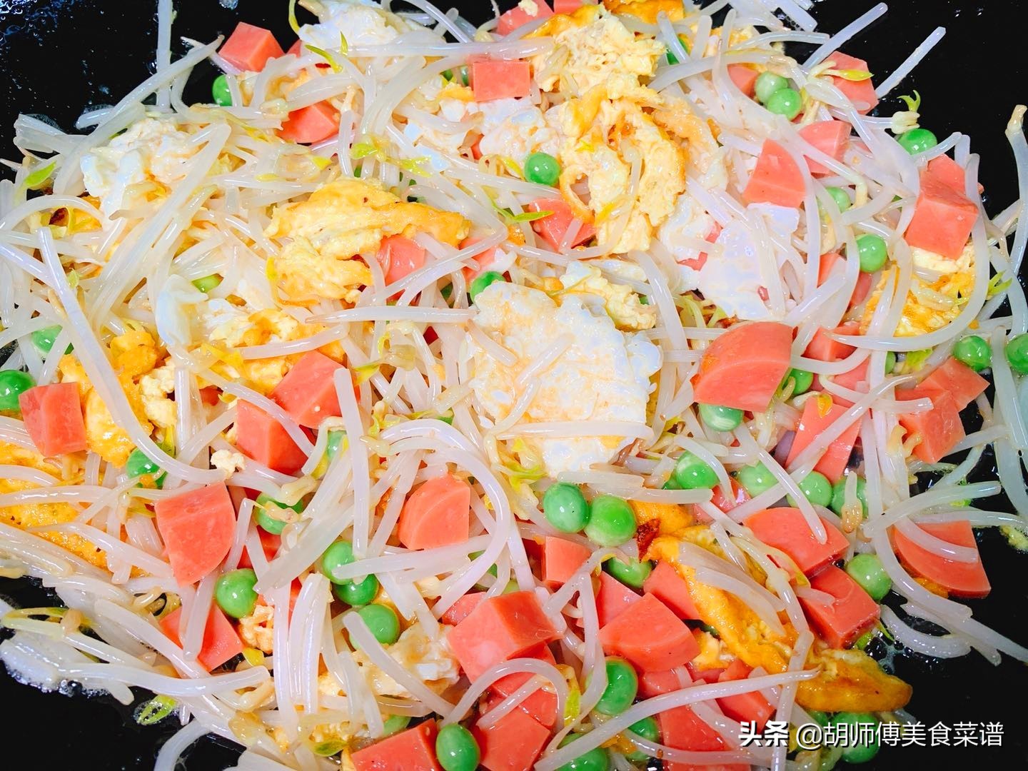 炒粉出锅前放什么油,炒粉要不要热油下锅