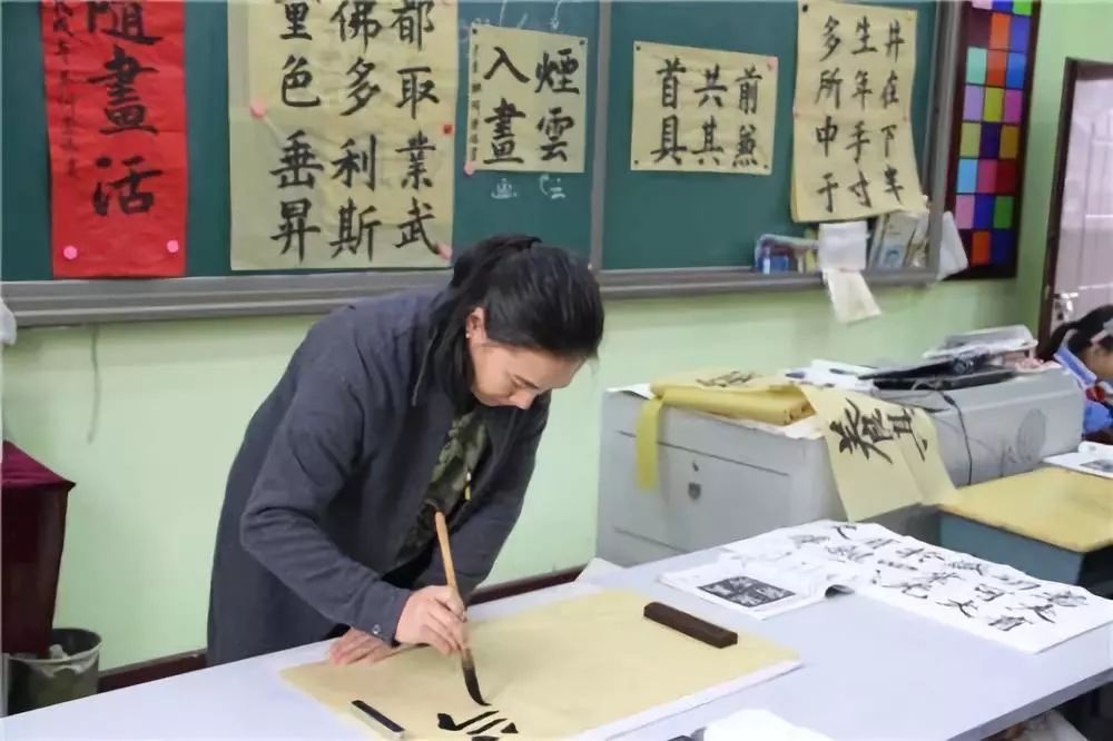 湖北省十堰市实验小学事件,湖北十堰小学发生伤亡事件