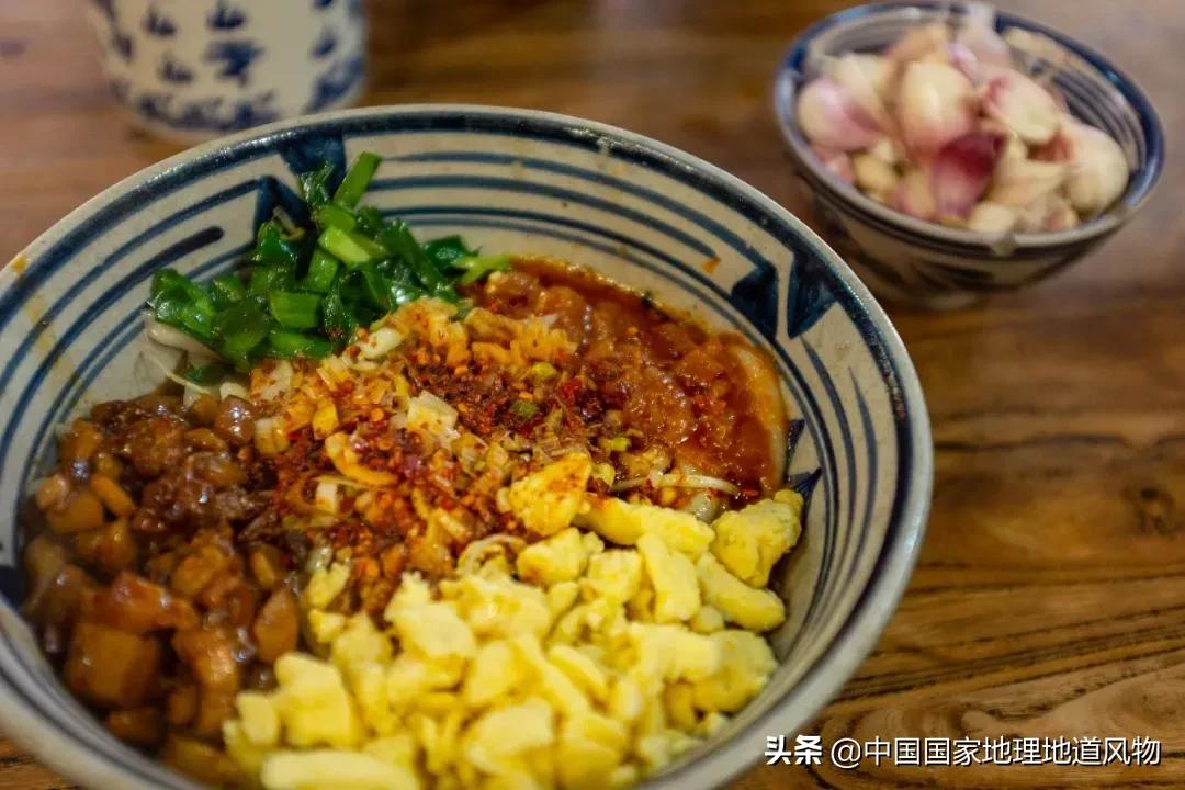 陕西人到底有多爱吃蒜,陕西人吃大蒜有多厉害