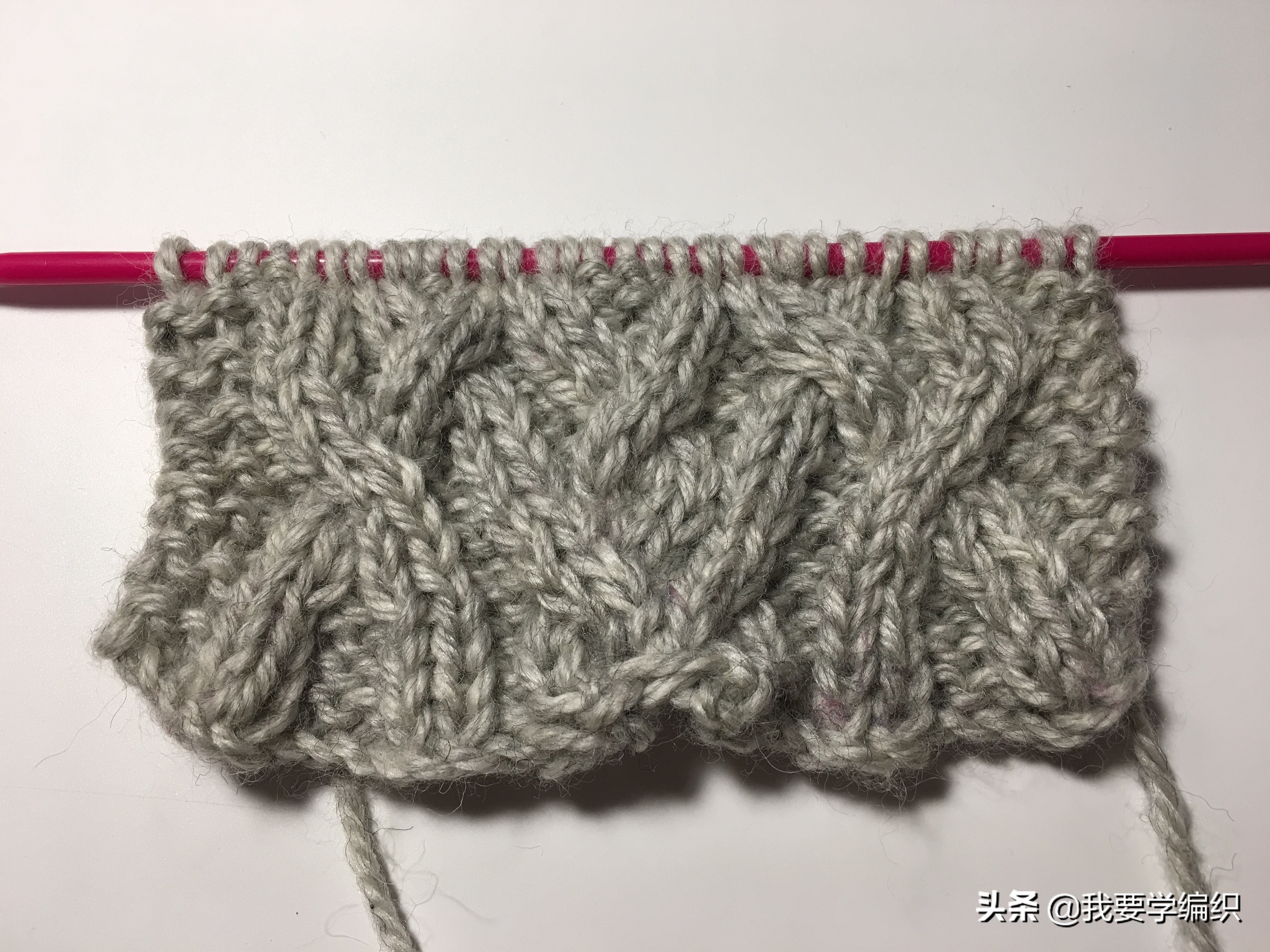 双扭麻花围巾教程,经典麻花围巾教程