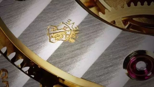 手表上的这几个英文搞懂了，买表轻松看配置！