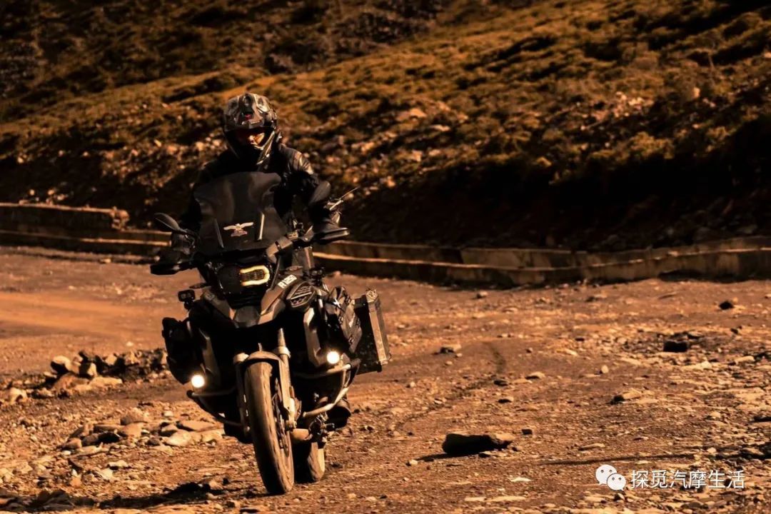 宝马s1000rr车评,聊聊宝马最吸引你的一点