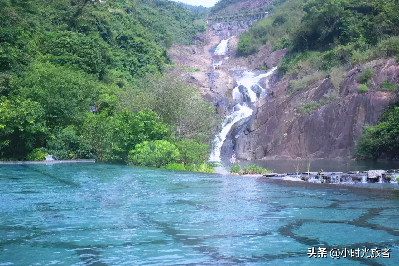 惠州又一避世乌托邦，泡“岭南第一汤”，瀑布无边泳池，如诗如画
