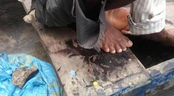 看看印度人是怎么干活,看看印度人如何吃火锅