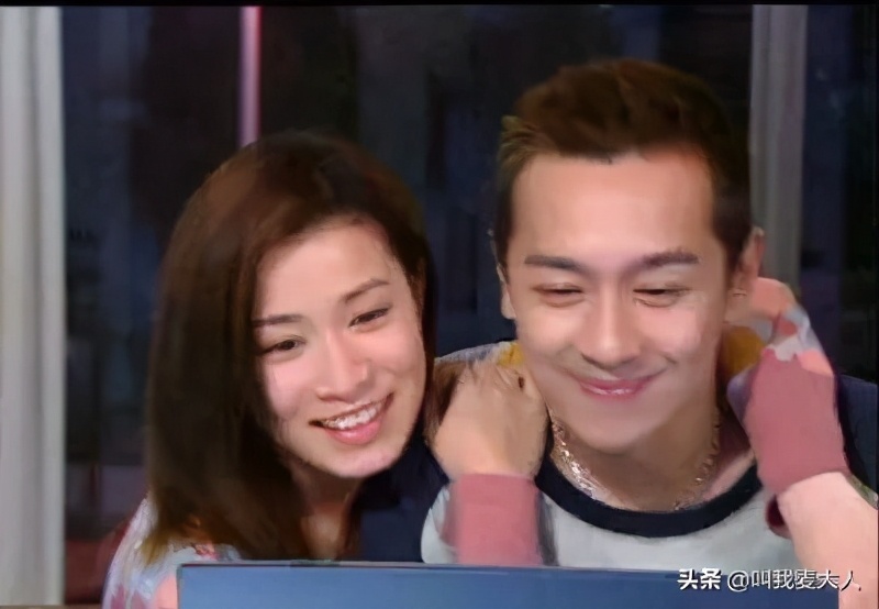 佘诗曼单亲家庭,佘诗曼为什么一直单身