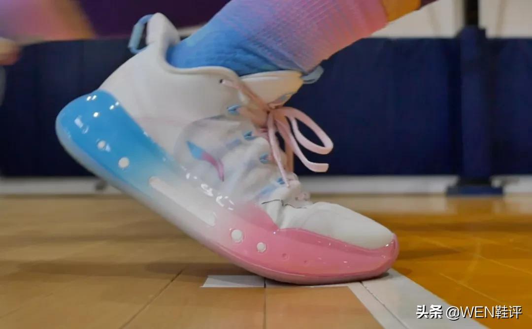 驭帅十四low灰白测评,驭帅14low致敬搭配