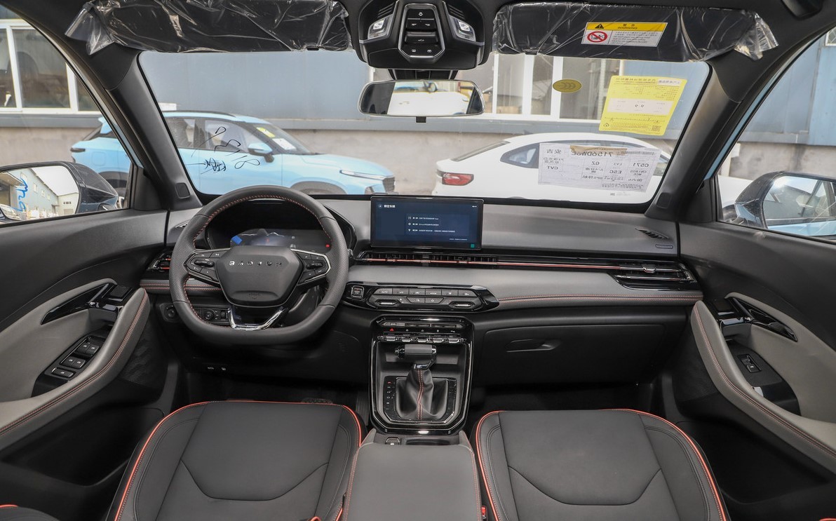 瑞虎5x跟新宝骏rs3哪个好,瑞虎5x与新宝骏rs3