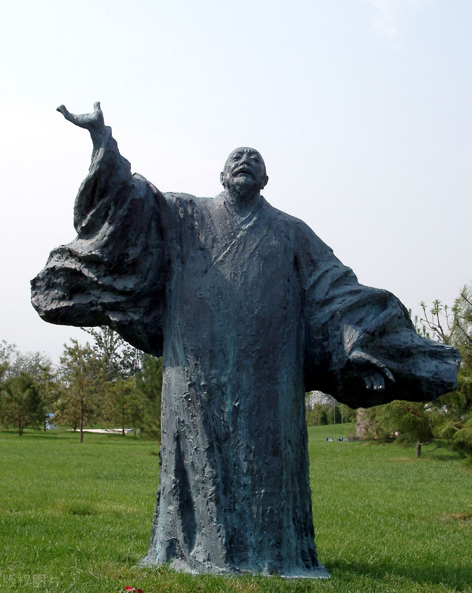 百家姓中收录了100个姓氏,百家姓中的第290位姓氏