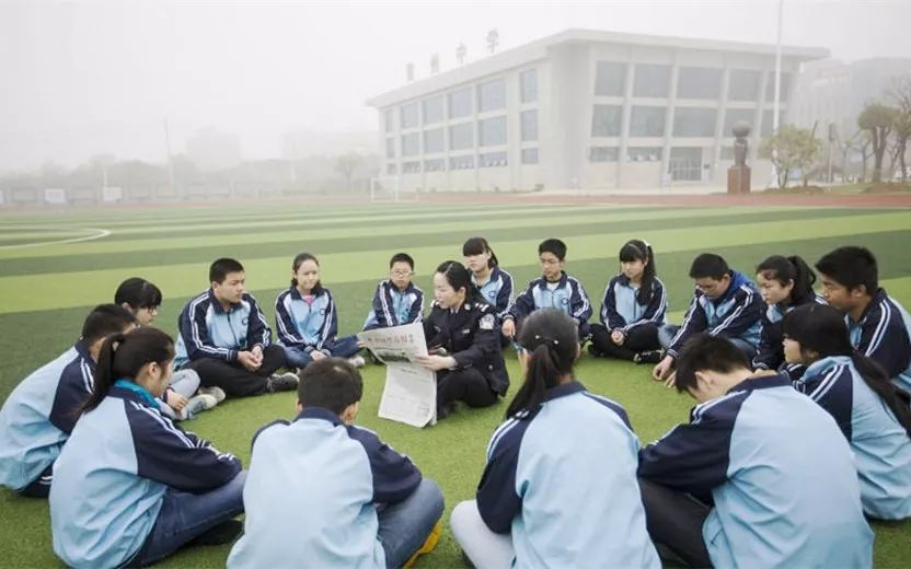 重点发展普文普理，做精做强美术特色。黄州中学高中部欢迎你！