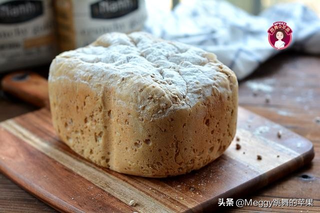 柏翠面包机硬欧包制作方法,面包机欧包配方和制作方法