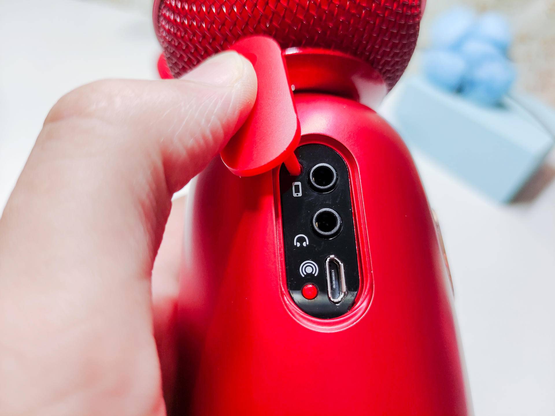 k歌神器小巨蛋麦克风,小型k歌神器全套家用带点歌