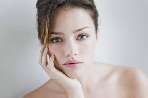 皮肤状态不好长痘和粉刺,脸上痘痘好了但痘印很严重怎么办