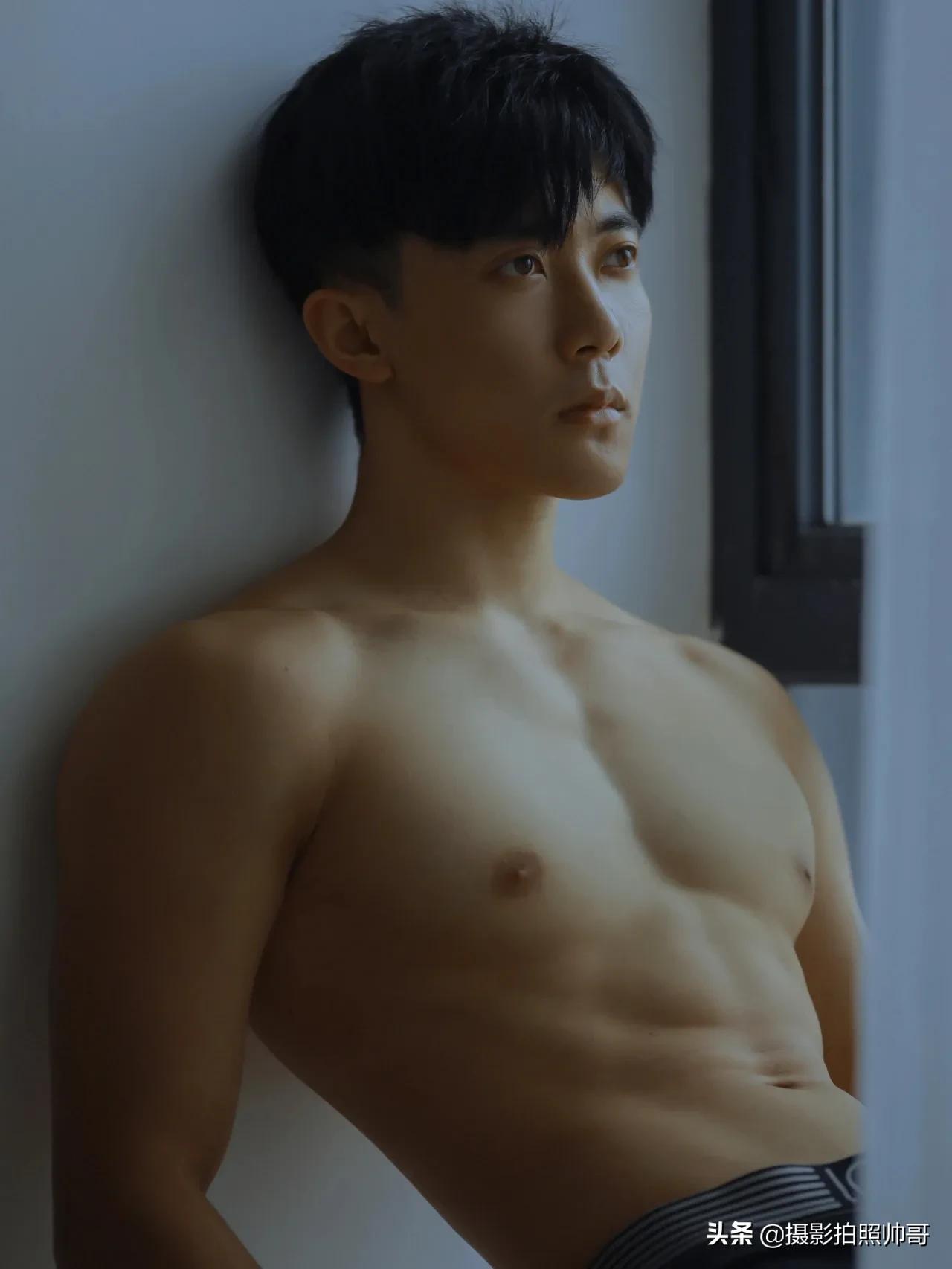 日系写真男作品,蓝色系写真男可爱