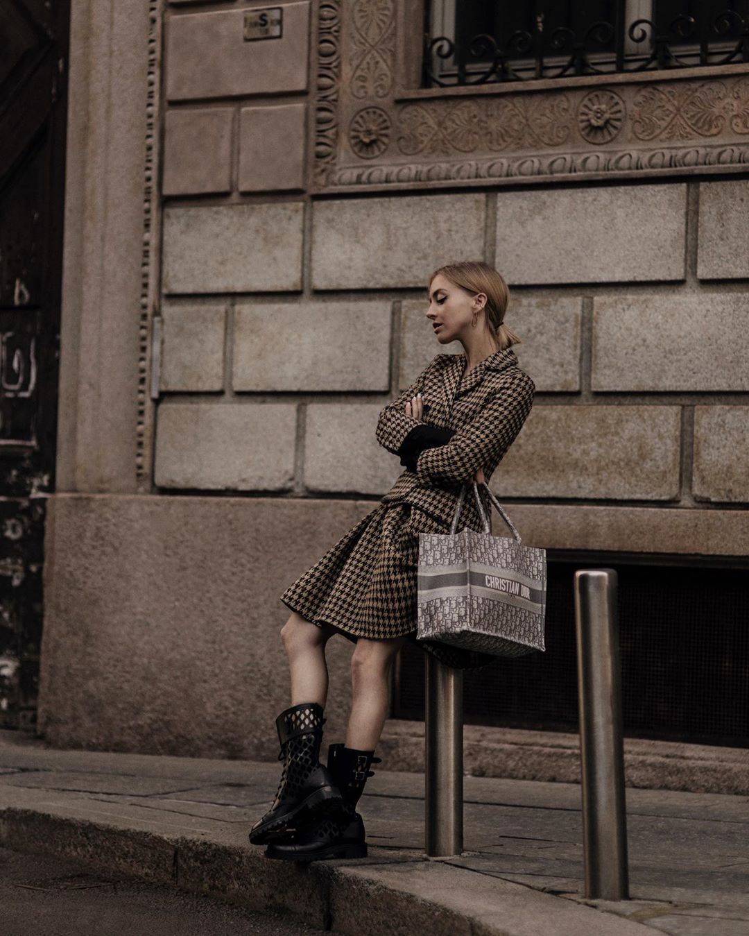 萨拉米凯拉最美穿搭,萨拉米凯拉最新街拍