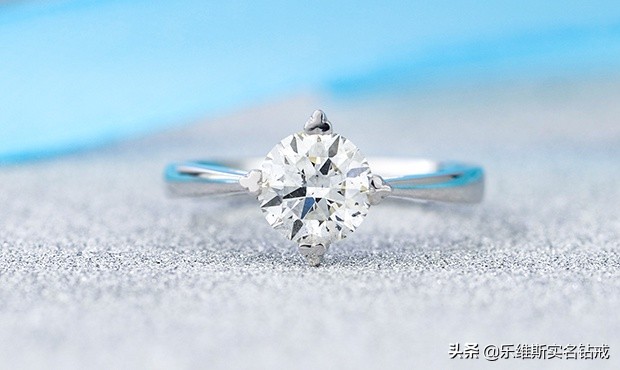 铂金戒指的优势,铂金钻戒为什么有主石和副石