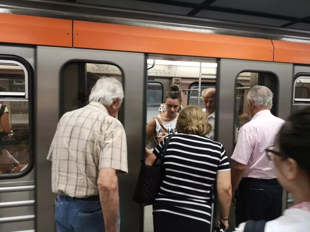 永居能享受福利吗,永居可以享受免签吗