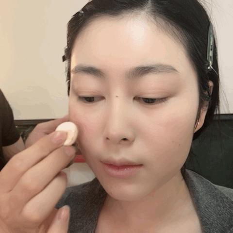 从零开始学化妆淡妆无美颜,从零开始学化妆新手简单基本妆容