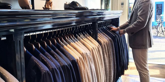 修身西服尺寸如何挑选,冬季西服怎样选尺寸大小合适