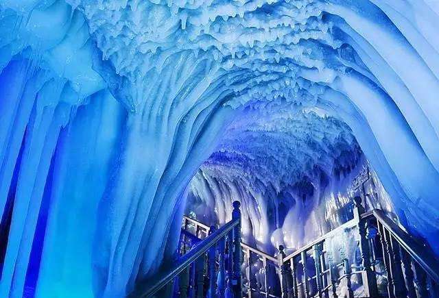 山西万年冰洞景观,山西万年冰洞游记