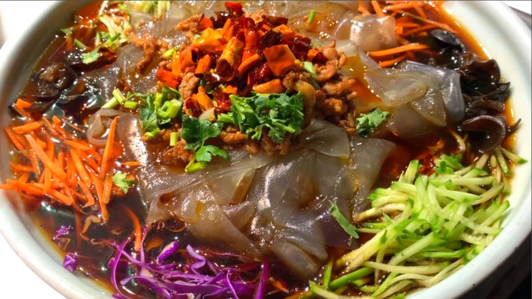 红薯粉最简单好吃的做法,红薯粉超简单好吃做法