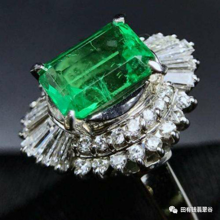 祖母绿与翡翠区别,祖母绿是什么颜色