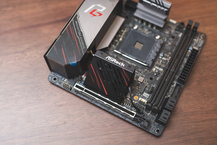 能畅玩三a大作的itx游戏主机,两千元预算性能最强的itx主机