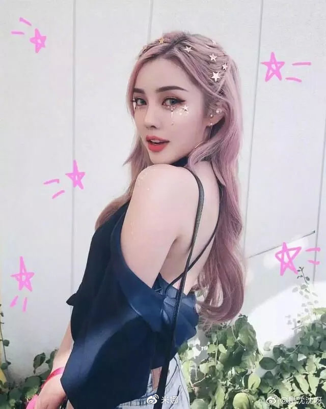 泫雅ins晒美照,泫雅携新作品回归