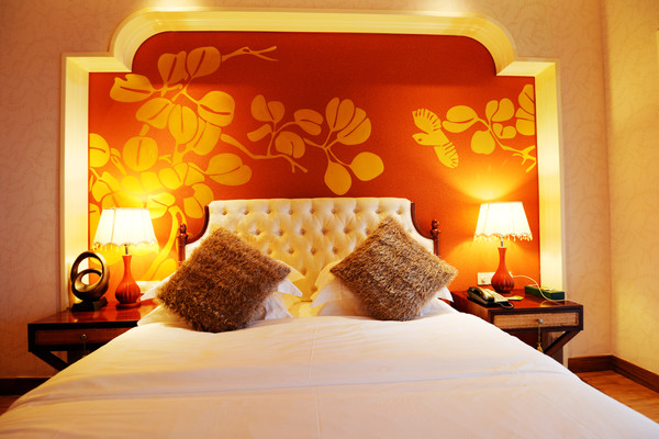 幸亏我来了再不来素材就没了,海南月亮湾的夜晚