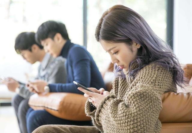 手机老是提示几小时后才能使用,一天手机使用时间不能超过多久