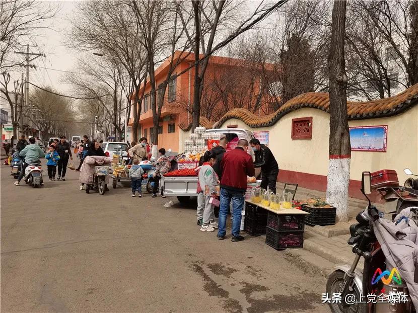 学校门口卖三无小食品的危害,校门口小食品安全吗