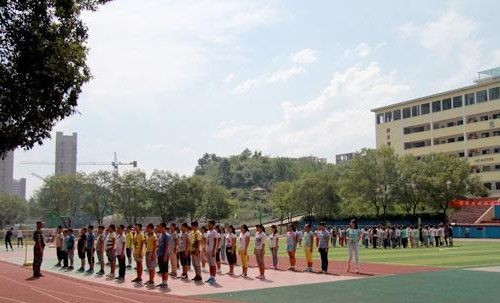 12岁女孩偷奶奶存款,12岁女孩偷奶奶3万