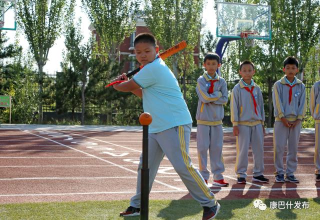 康巴什第二中学教学质量如何,康巴什二中教学视频