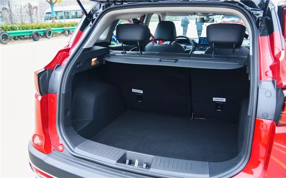 试驾新款江淮瑞风s4,瑞风s4试驾视频室内